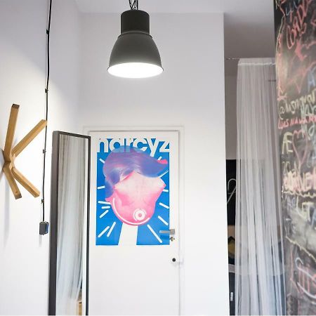 Loft Z Baldachimem Appartement Poznań Buitenkant foto