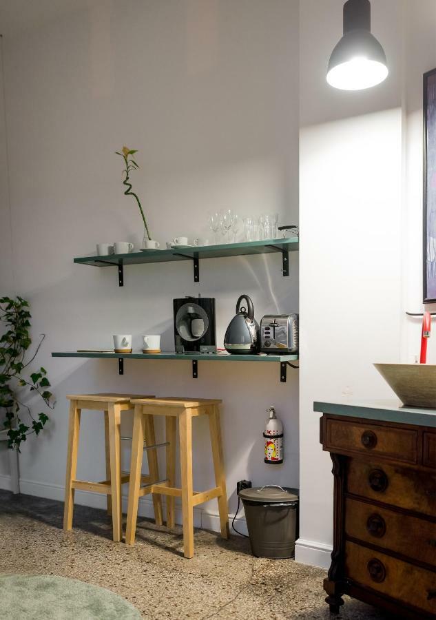 Loft Z Baldachimem Appartement Poznań Buitenkant foto