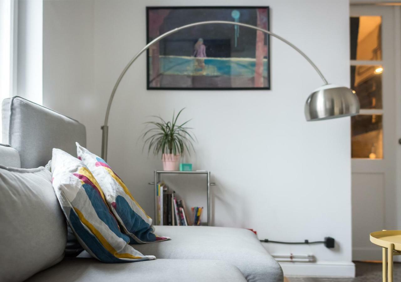 Loft Z Baldachimem Appartement Poznań Buitenkant foto